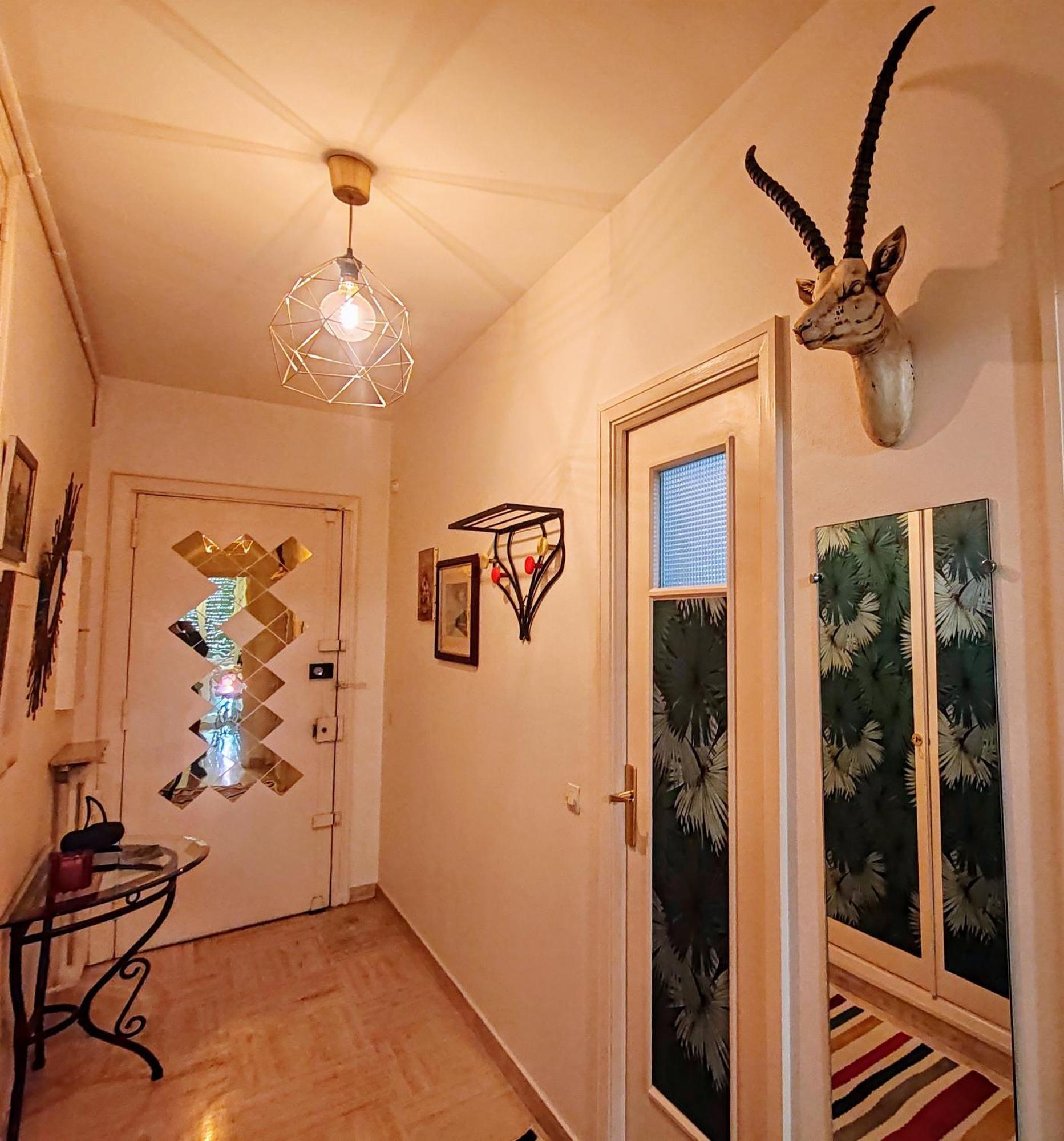 Central Studio Νίκαια Εξωτερικό φωτογραφία