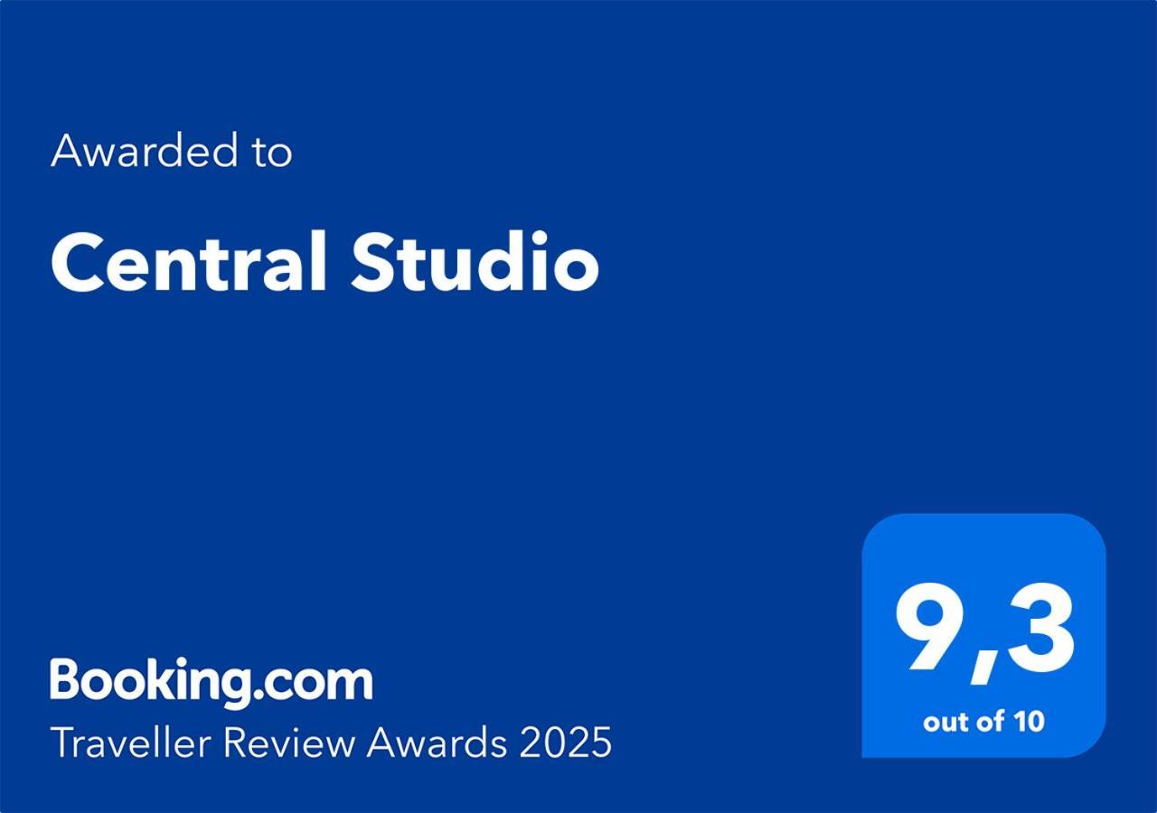 Central Studio Νίκαια Εξωτερικό φωτογραφία